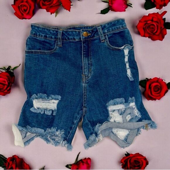 Fashion Nova Shorts Ripped Frayed Denim Baddies Streetwear Edgy Juniors 11 30” - Picture 10 of 16